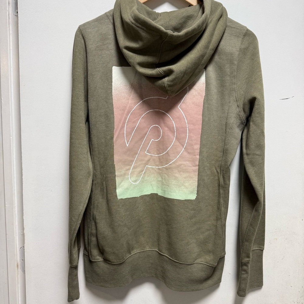 Peloton SU121 PELOTON ULTIMATE ZIP
HOODIE Size L - Picture 7 of 11